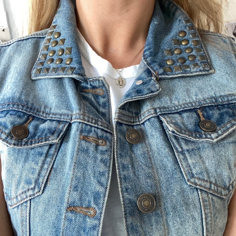 Forever21 Denim Stud Vest - Picture 6 of 8